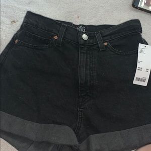 Mom high rise black jean shorts (brand new)